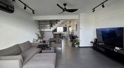 Blk 330 Bukit Batok Street 33 (Bukit Batok), HDB Executive #579724081